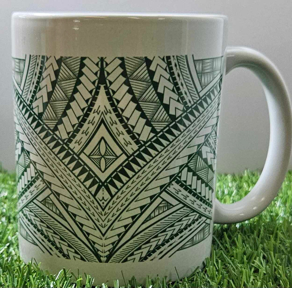 Island Heritage Tribal Mug