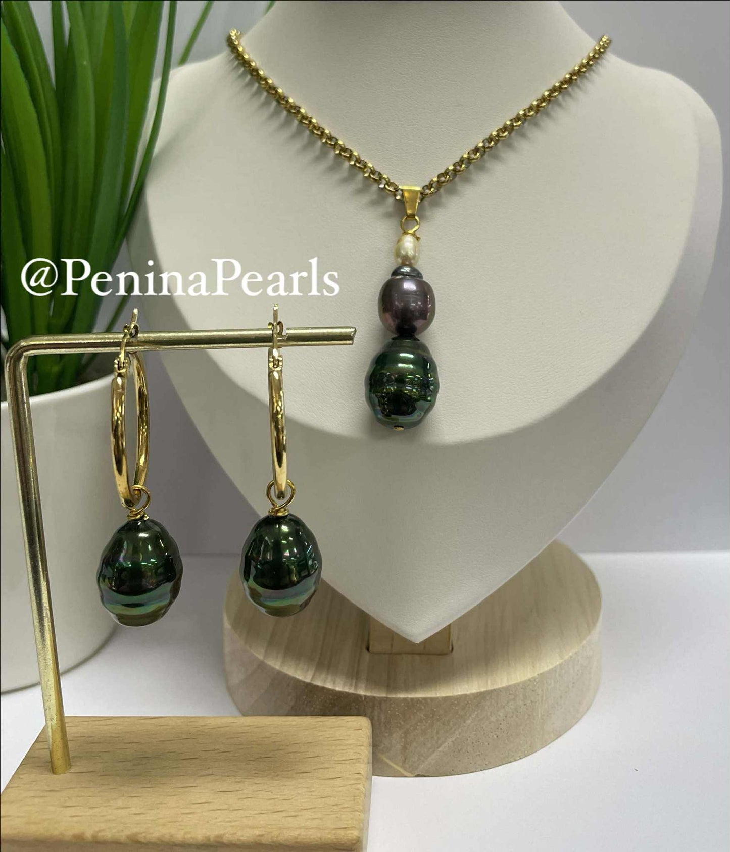 Azariah - Peacock Green with Tahitian Pearl Set
