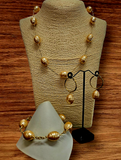 Premium Gold Shell Pearls Set