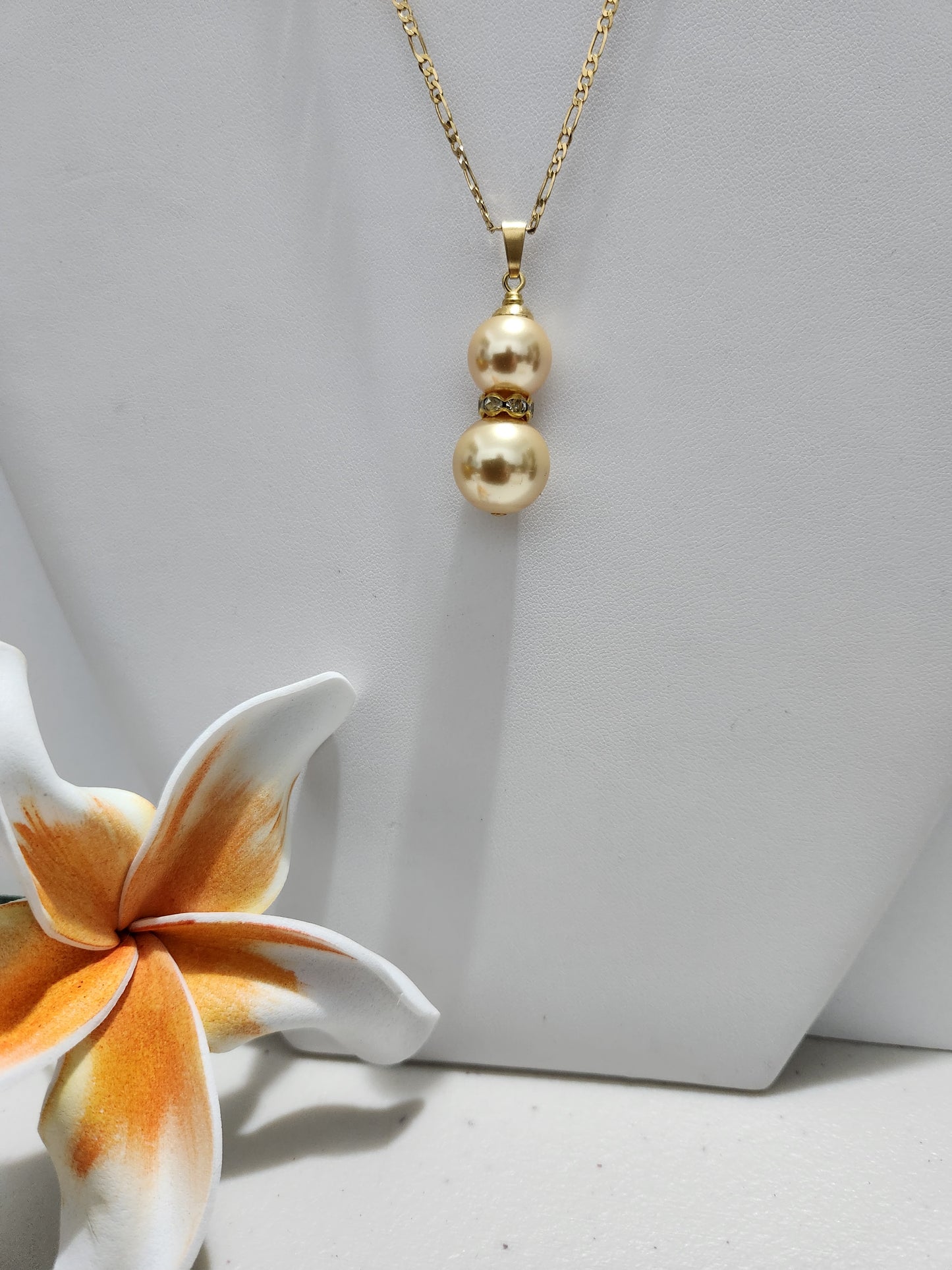 TRALYN - Yellow Gold Premium Swarovski Pearl Set