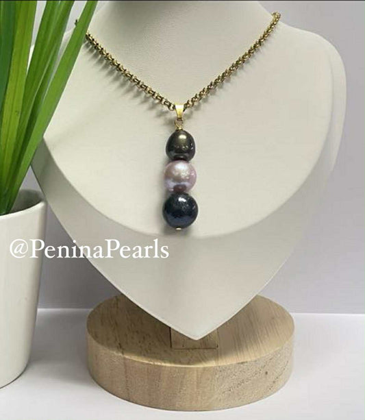 Hokulani - Triple Pearl Necklace