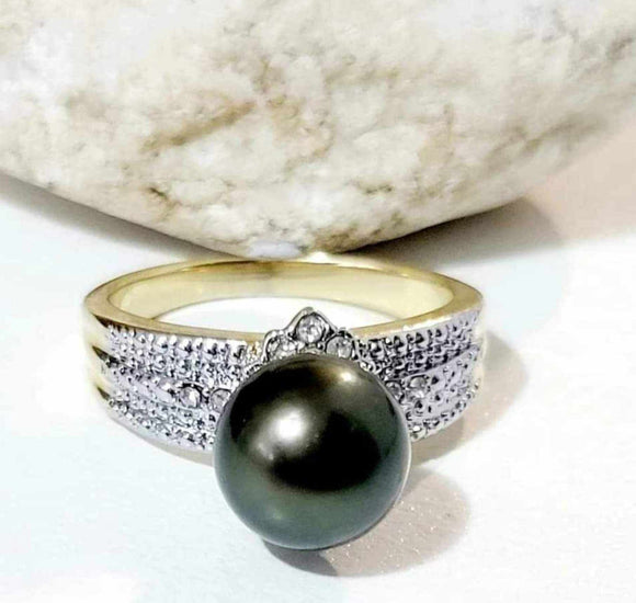 Authentic Tahitian Pearl Ring: Solid Gold filled