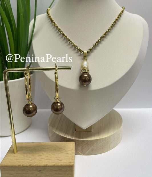 Soraya - Brown Pearl with White Natural Pearl set