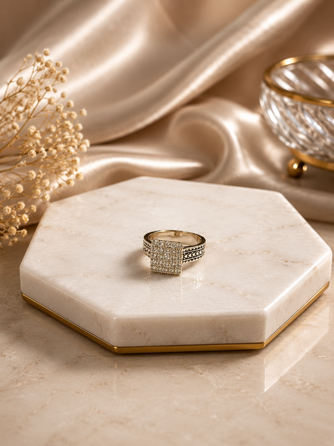 Square Cz Tapa Ring