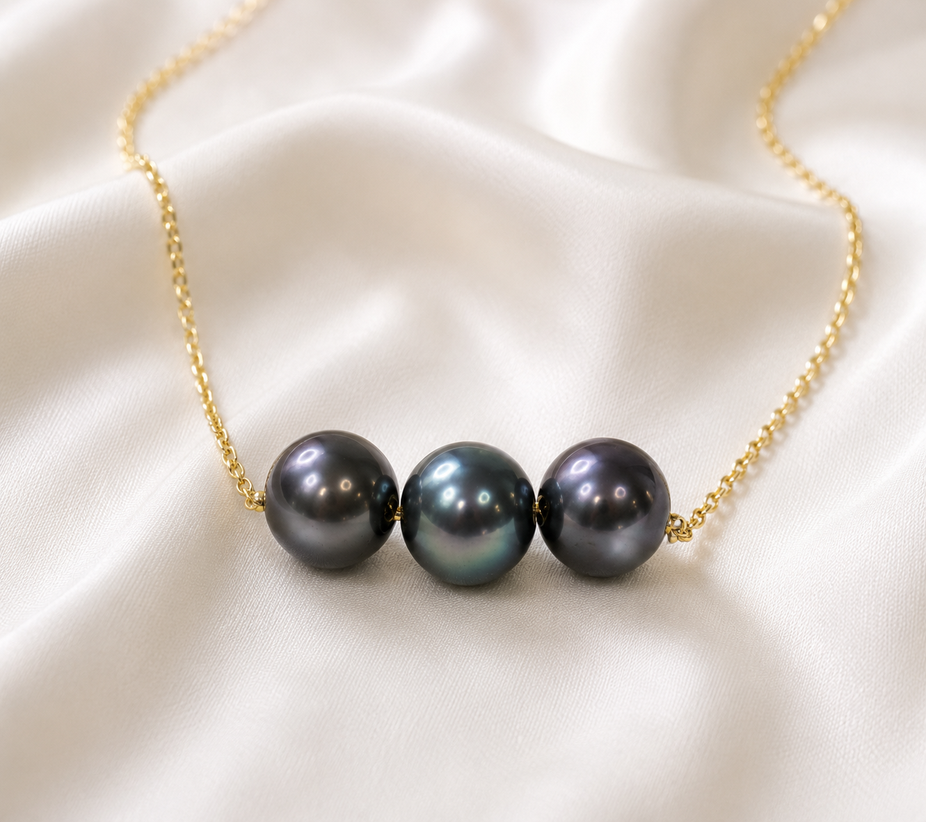 MILA - AUTHENTIC TAHITIAN PEARL (10-12MM) NECKLACE (14K GOLDFILLED)