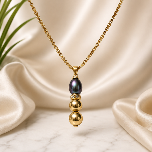 Talavou - Tahitian with Gold Pearl Necklace