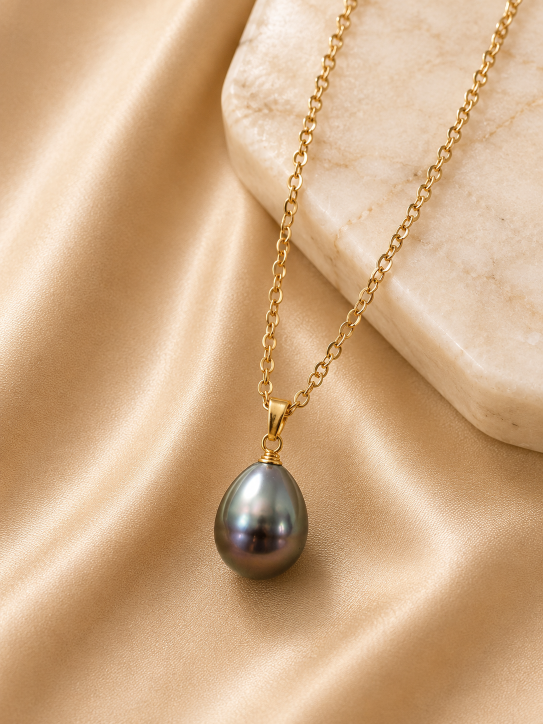 Authentic Tahitian Pearl Pendant – Timeless Luxury