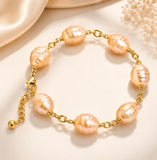 Premium Gold Shell Pearl Bracelet