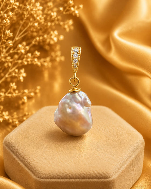 Natural Pearl Pendant