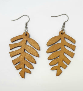 LIGHT BROWN TAPA LEAF DESIGN STATEMENT EARRINGS