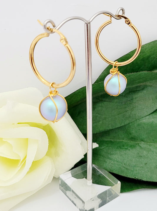 LILLY  - Iridescent Blue Swarovski Caged Pearl Set