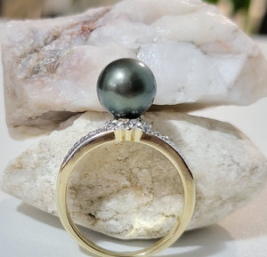 MARIDA - Authentic Tahitian Green Pearl with Zirconia Ring Band