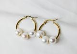 LUISA - NATURAL WHITE PEARLS x 14K GOLDFILLED MINI HOOP EARRINGS