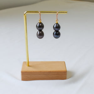 HEVA - Natural Black Pearl Drop Earrings